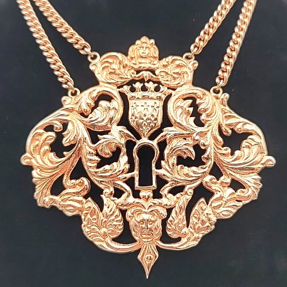 NETTIE ROSENSTEIN Vermeil HERALDIC SOLID STERLING Haute Couture Designer…